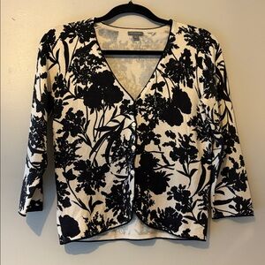 Ann Taylor Black and Cream Floral Patterned Sweater